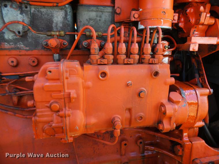 image for item DX9329 Case 930-931 tractor