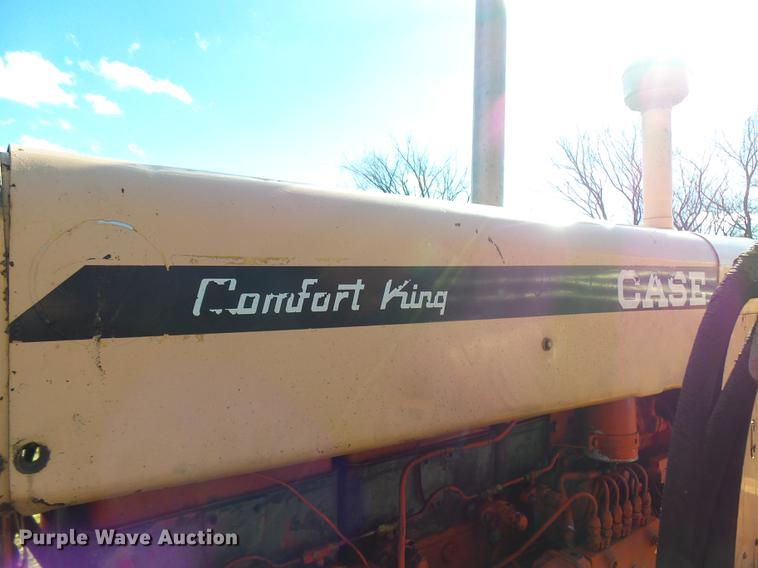 image for item DX9329 Case 930-931 tractor