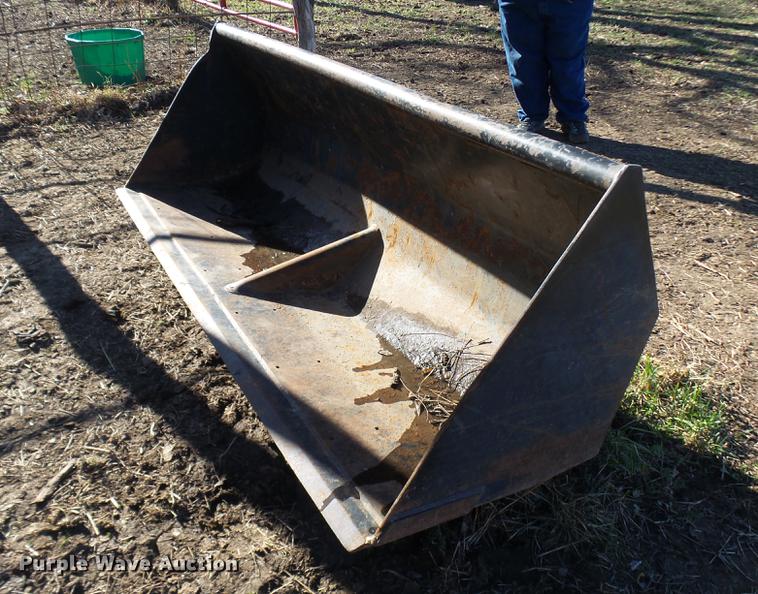 image for item DX9329 Case 930-931 tractor