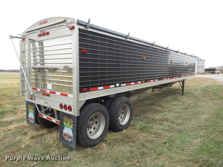image for item DZ9125 2014 Timpte Super Hopper 4066 double hopper grain trailer