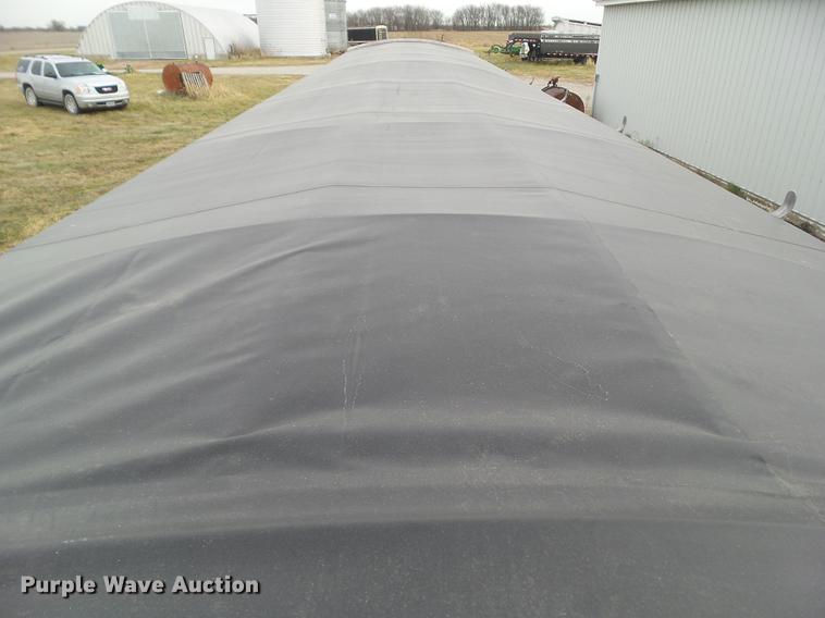 image for item DZ9125 2014 Timpte Super Hopper 4066 double hopper grain trailer