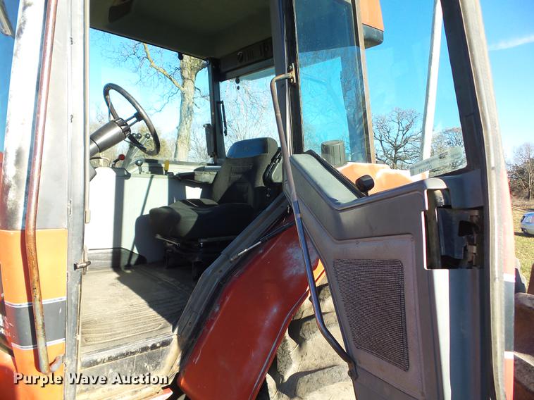 image for item DZ9141 1989 Case IH 7140 MFWD tractor