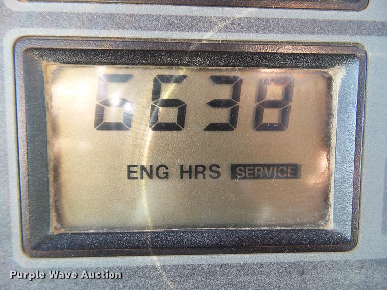 image for item DZ9141 1989 Case IH 7140 MFWD tractor