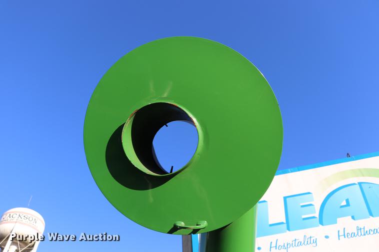 image for item EC9289 2015 Walinga 7614 grain vacuum