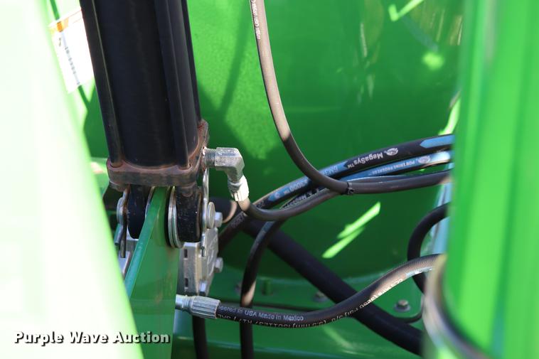 image for item EC9289 2015 Walinga 7614 grain vacuum