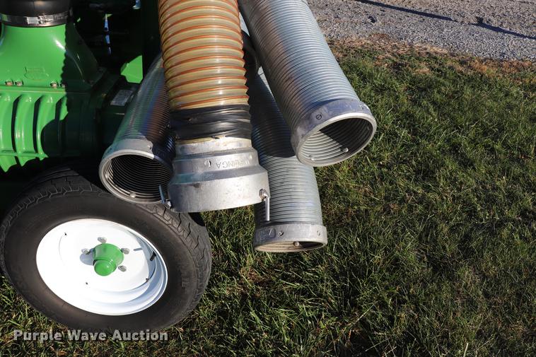 image for item EC9289 2015 Walinga 7614 grain vacuum