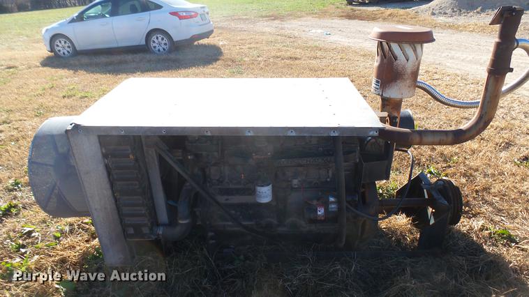 image for item ED9216 Allis Chalmers six cylinder diesel engine