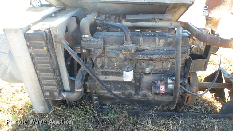 image for item ED9216 Allis Chalmers six cylinder diesel engine