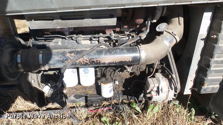 image for item ED9216 Allis Chalmers six cylinder diesel engine