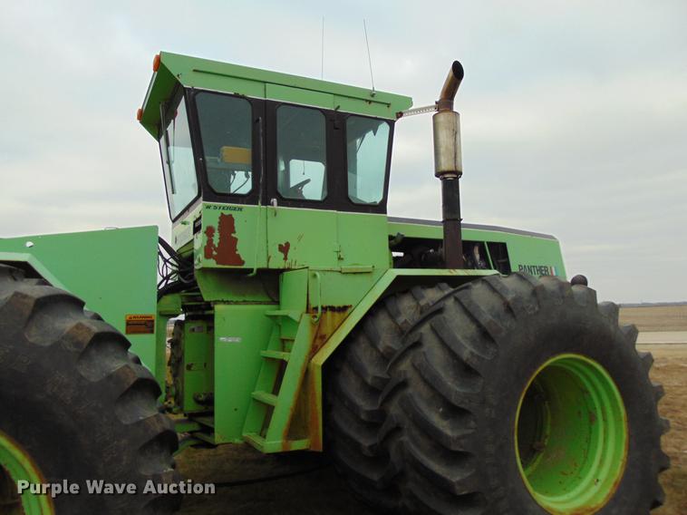 image for item EE9306 1977 Steiger Panther III ST350 4WD tractor