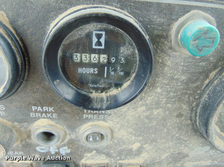 image for item EE9306 1977 Steiger Panther III ST350 4WD tractor