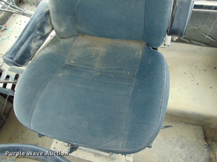 image for item EE9306 1977 Steiger Panther III ST350 4WD tractor