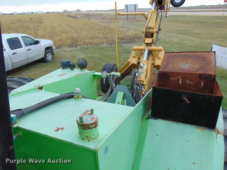 image for item EE9306 1977 Steiger Panther III ST350 4WD tractor