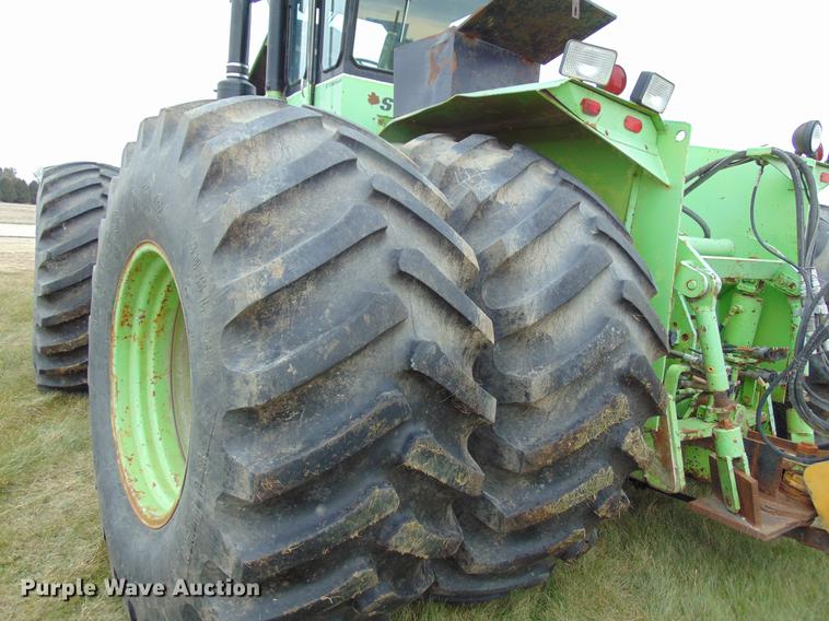image for item EE9306 1977 Steiger Panther III ST350 4WD tractor