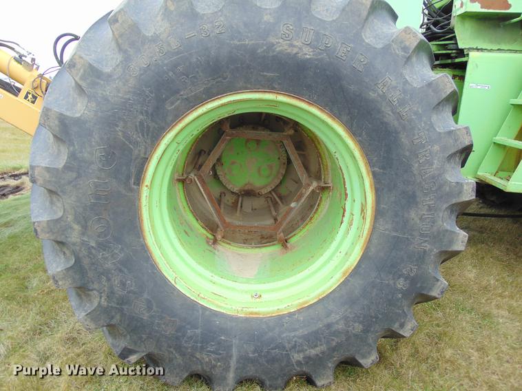 image for item EE9306 1977 Steiger Panther III ST350 4WD tractor
