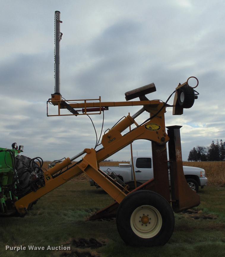 image for item EE9307 2012 Johnson tile plow