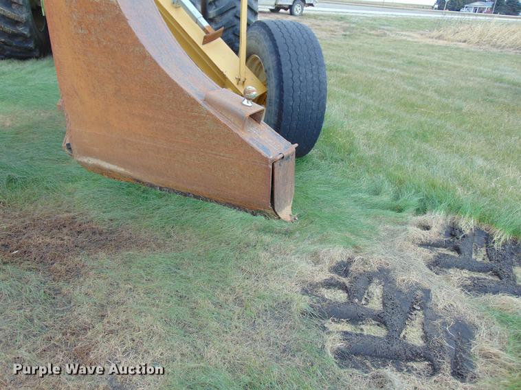 image for item EE9307 2012 Johnson tile plow