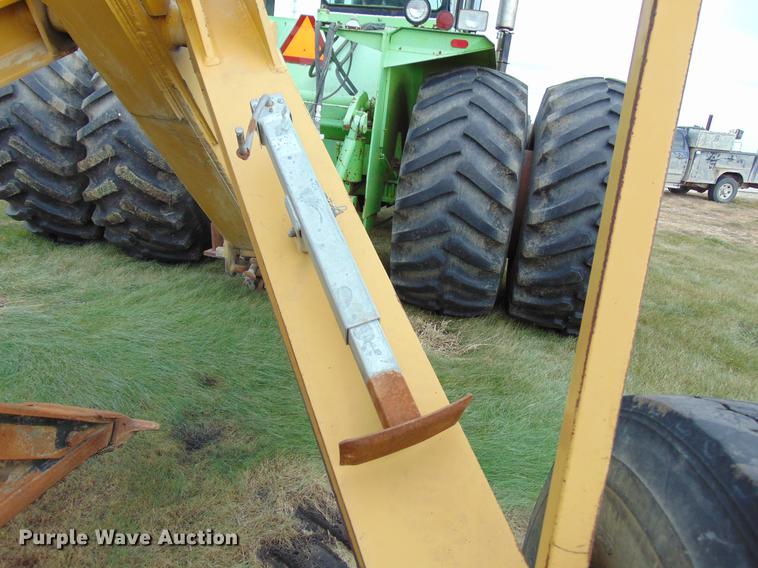 image for item EE9307 2012 Johnson tile plow