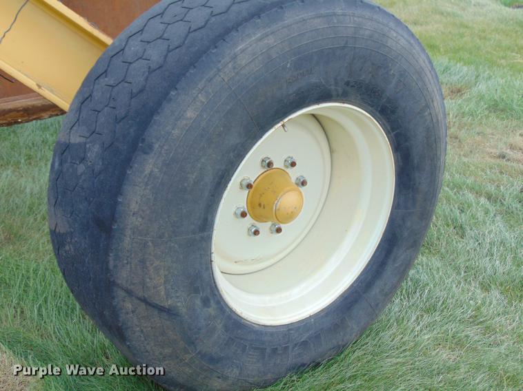 image for item EE9307 2012 Johnson tile plow