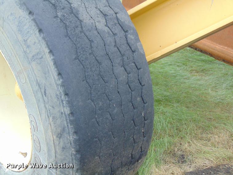 image for item EE9307 2012 Johnson tile plow