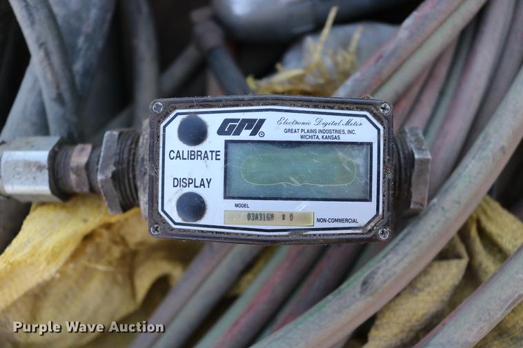 image for item EE9890 Lincoln oil gun dispenser