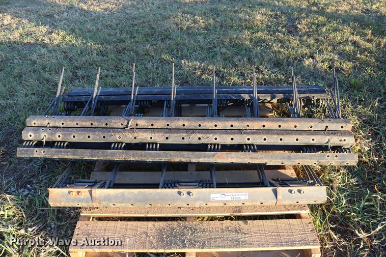 image for item EE9896 (12) spring tooth harrows