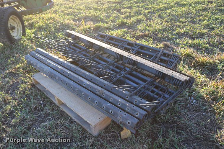 image for item EE9896 (12) spring tooth harrows