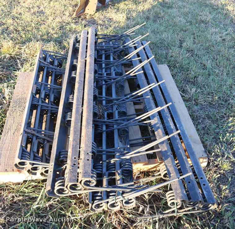 image for item EE9896 (12) spring tooth harrows