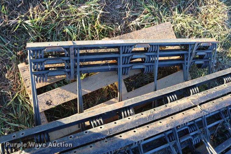 image for item EE9896 (12) spring tooth harrows