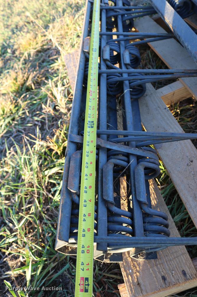 image for item EE9896 (12) spring tooth harrows