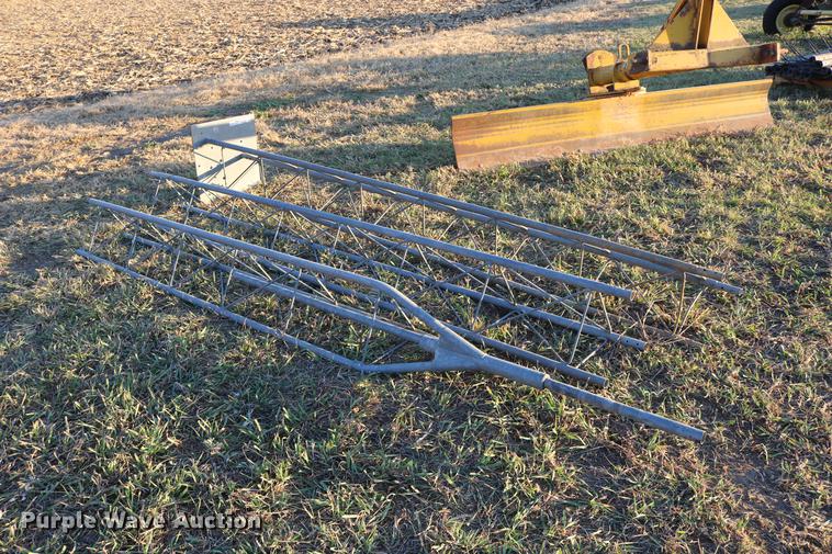 image for item EE9898 Three piece antenna tower