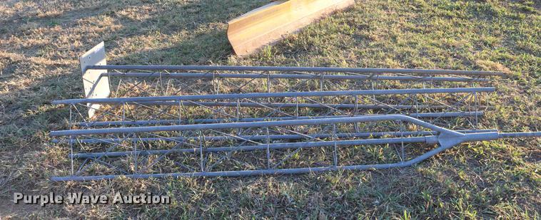 image for item EE9898 Three piece antenna tower