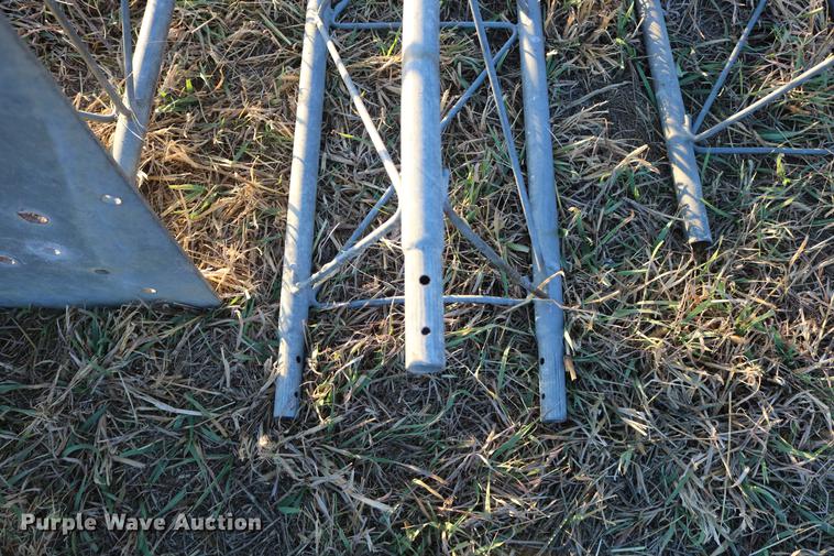 image for item EE9898 Three piece antenna tower