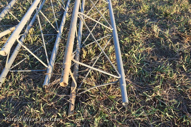 image for item EE9898 Three piece antenna tower