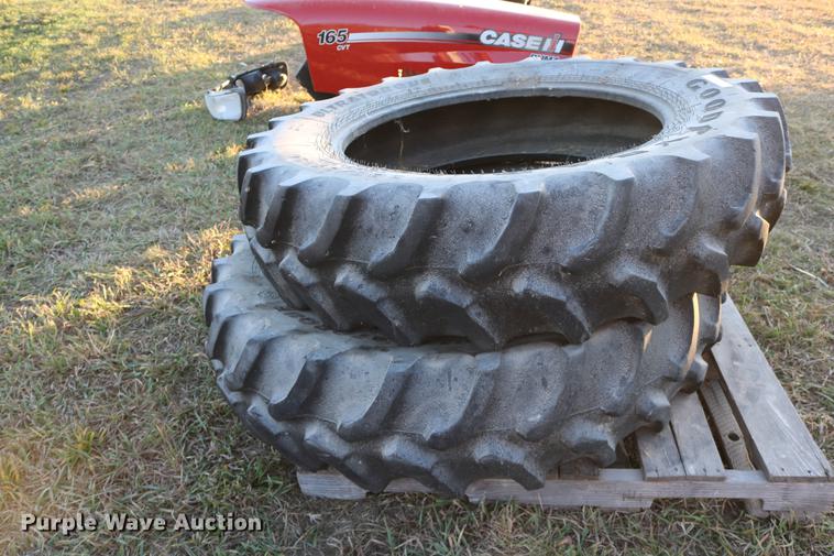 image for item EE9899 (2) Goodyear Ultratorque DT712 radial tires