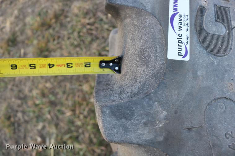 image for item EE9899 (2) Goodyear Ultratorque DT712 radial tires