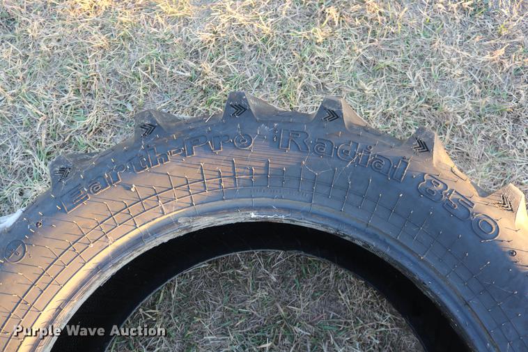 image for item EE9902 Galaxy Earth-Pro Radial 850 tire