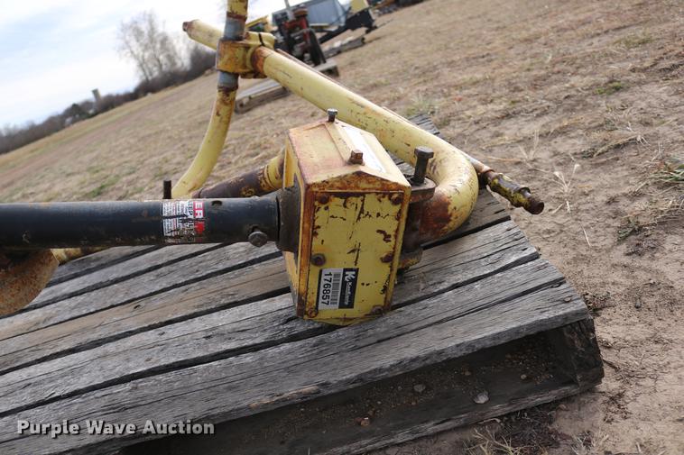 image for item EE9914 J&S Foundry post hole auger