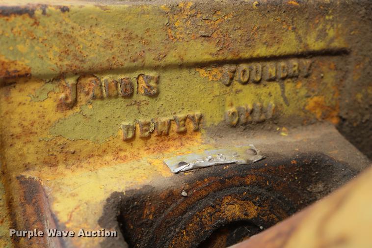 image for item EE9914 J&S Foundry post hole auger