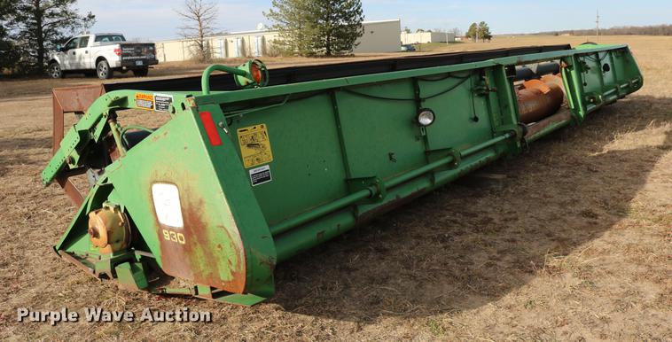 image for item EE9918 1996 John Deere 930 rigid head
