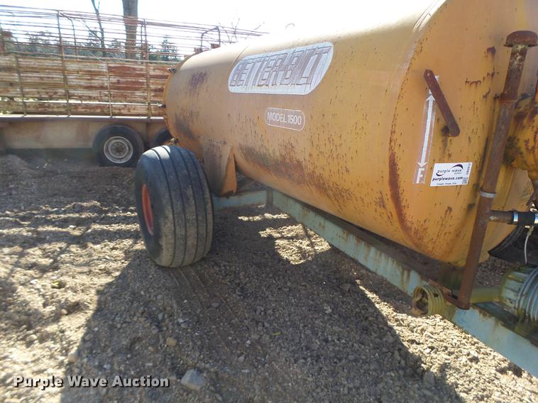 image for item G1968 Better Bilt 1500 honey wagon