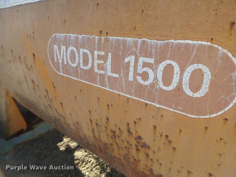 image for item G1968 Better Bilt 1500 honey wagon