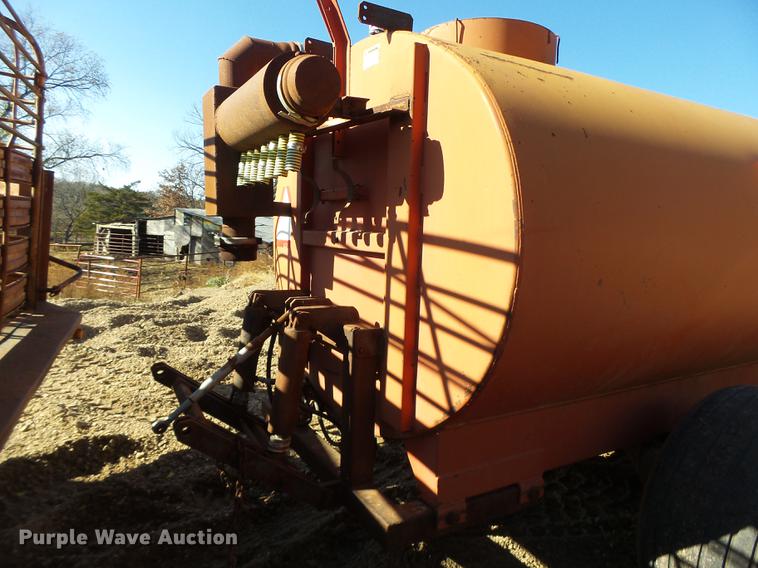 image for item G1969 Calument 3250 honey wagon