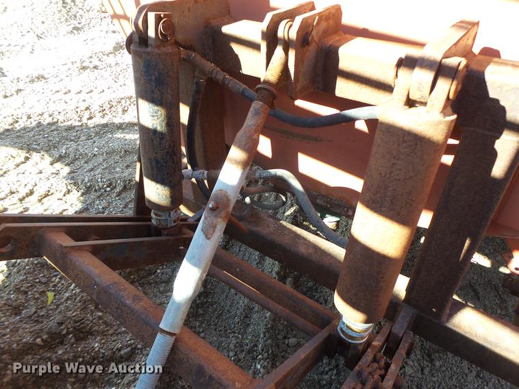 image for item G1969 Calument 3250 honey wagon