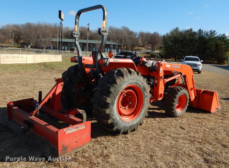 image for item J5604 Kubota L4400 MFWD tractor