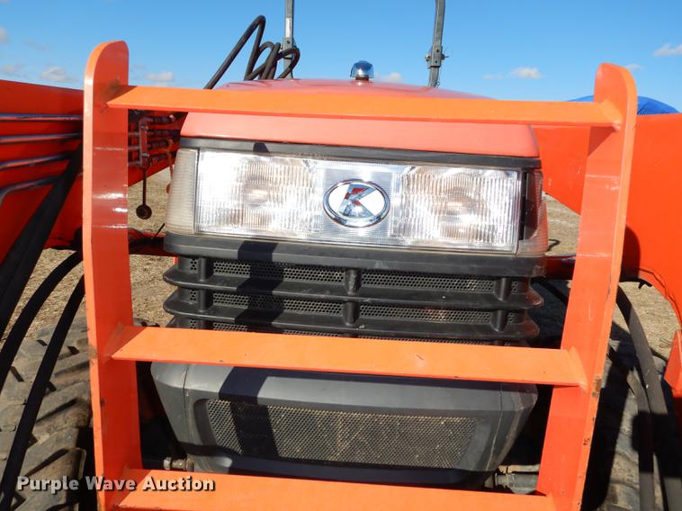 image for item J5604 Kubota L4400 MFWD tractor