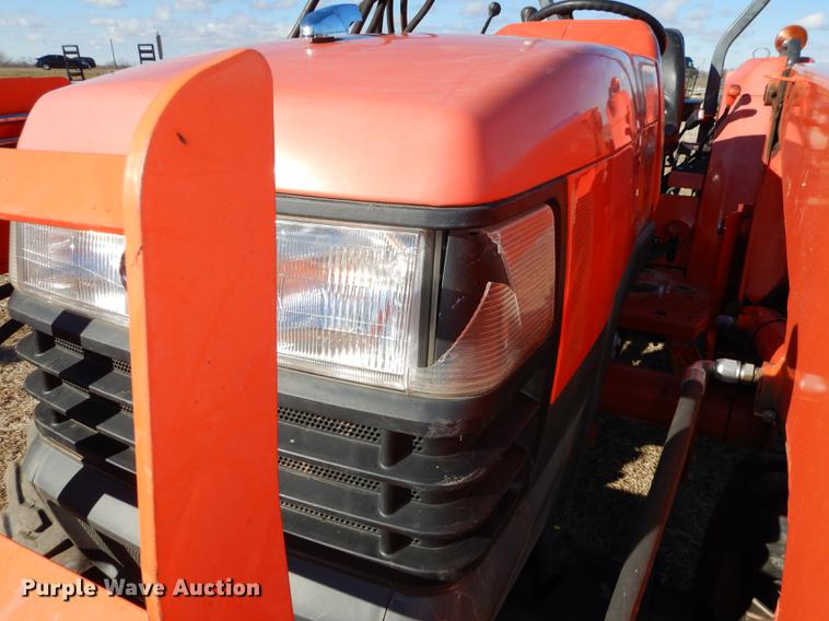 image for item J5604 Kubota L4400 MFWD tractor