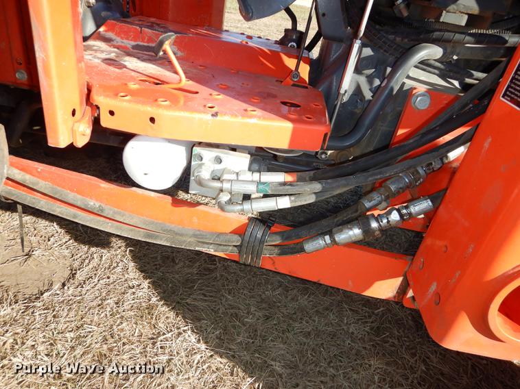 image for item J5604 Kubota L4400 MFWD tractor