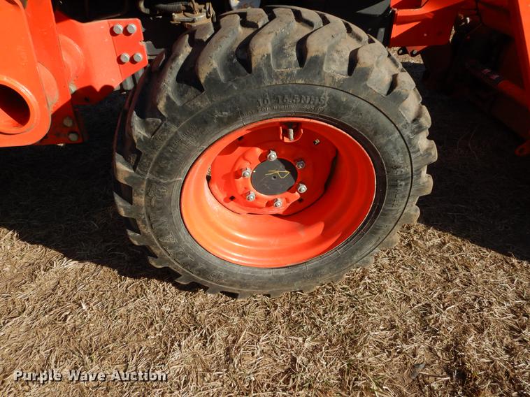 image for item J5604 Kubota L4400 MFWD tractor