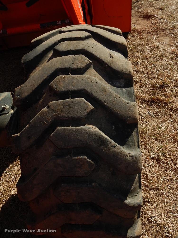 image for item J5604 Kubota L4400 MFWD tractor